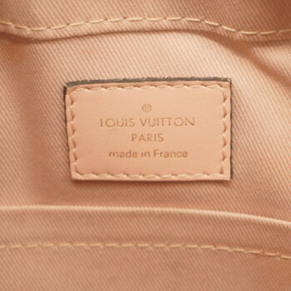 Louis Vuitton Monogram Saintonge Shoulder Bag - Picture 5 of 12